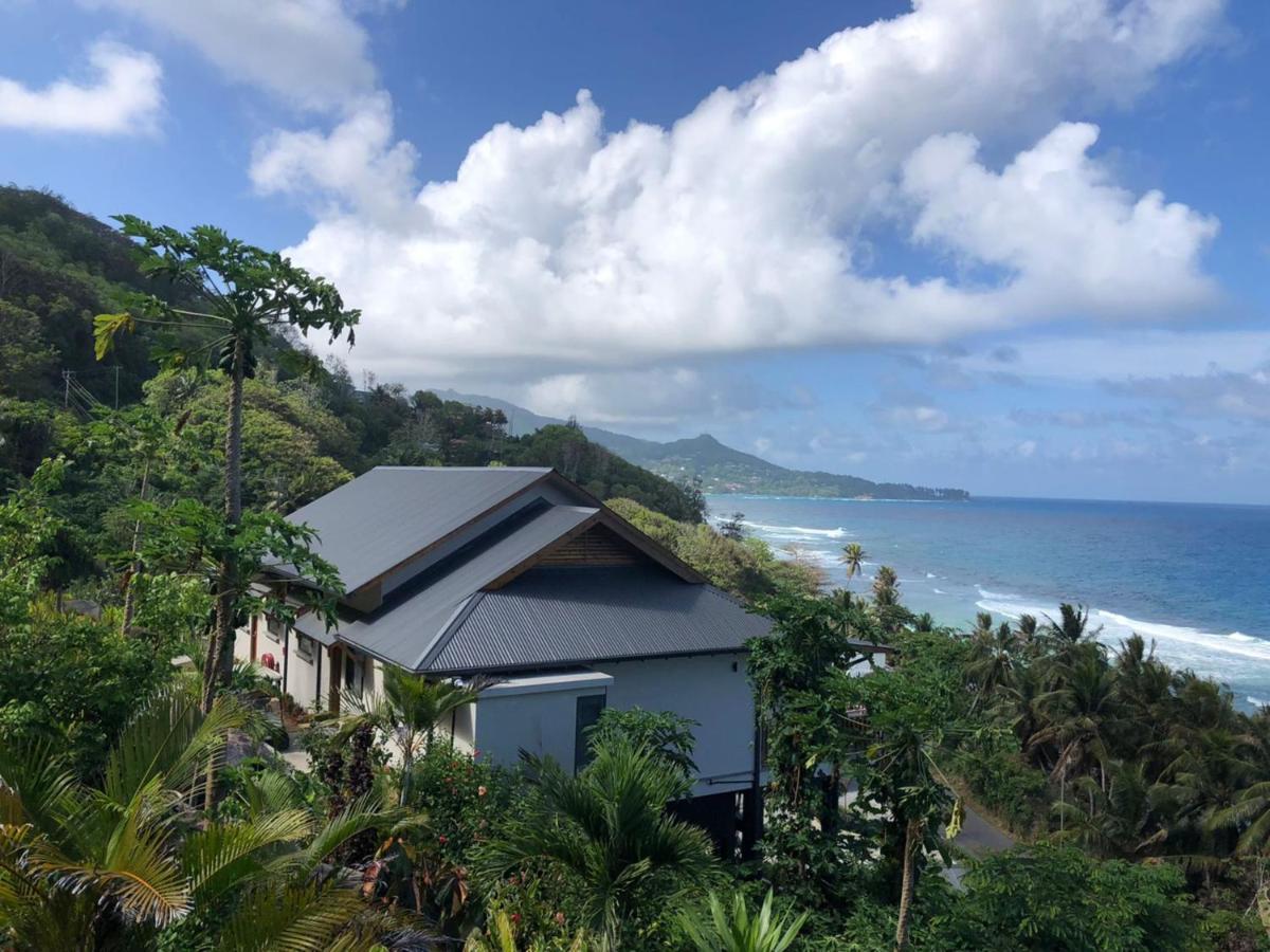 Paradise Chalets Yoga & Wellness Takamaka Exterior photo